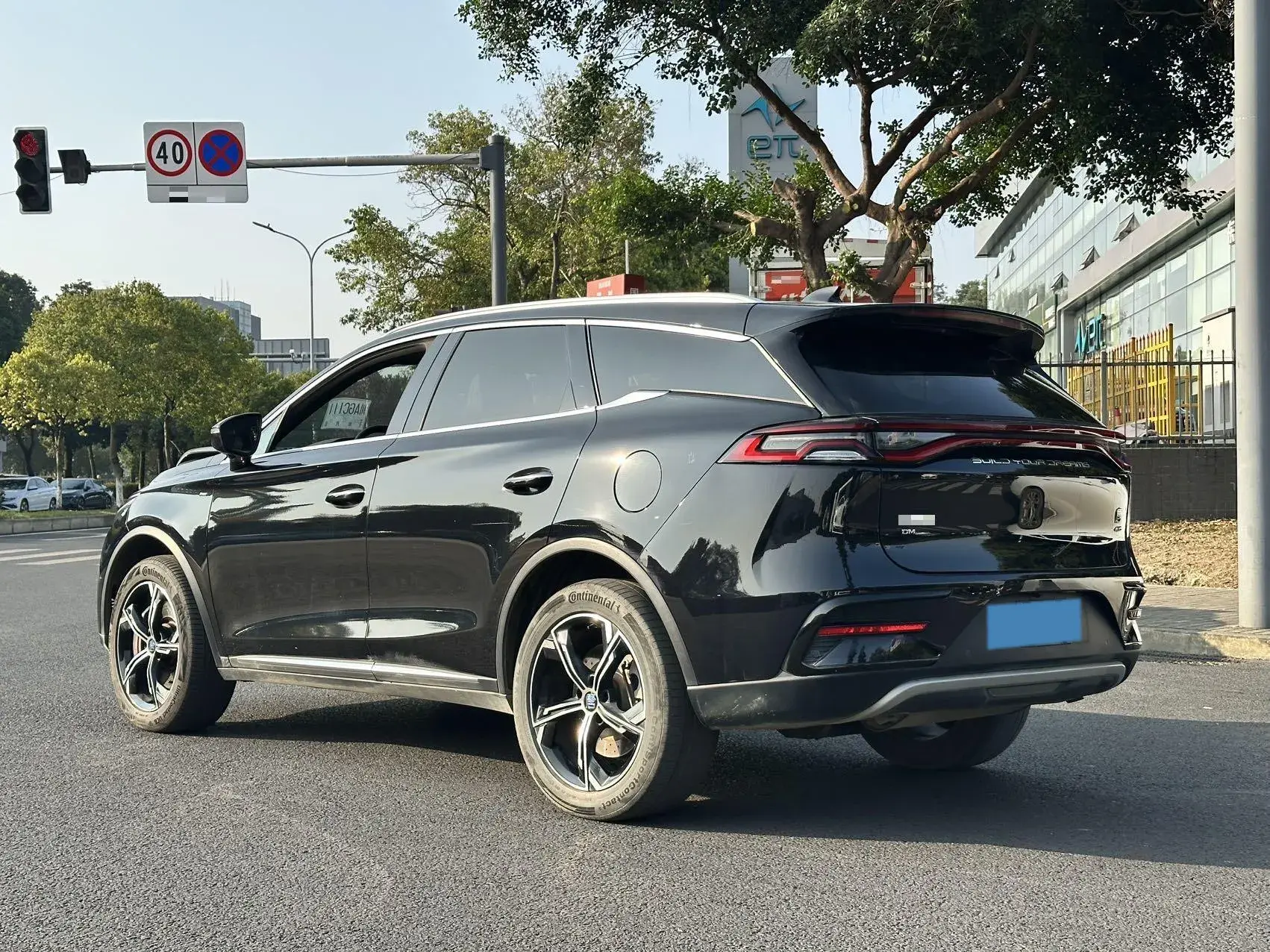 2021 BYD TANG thumbnail 3