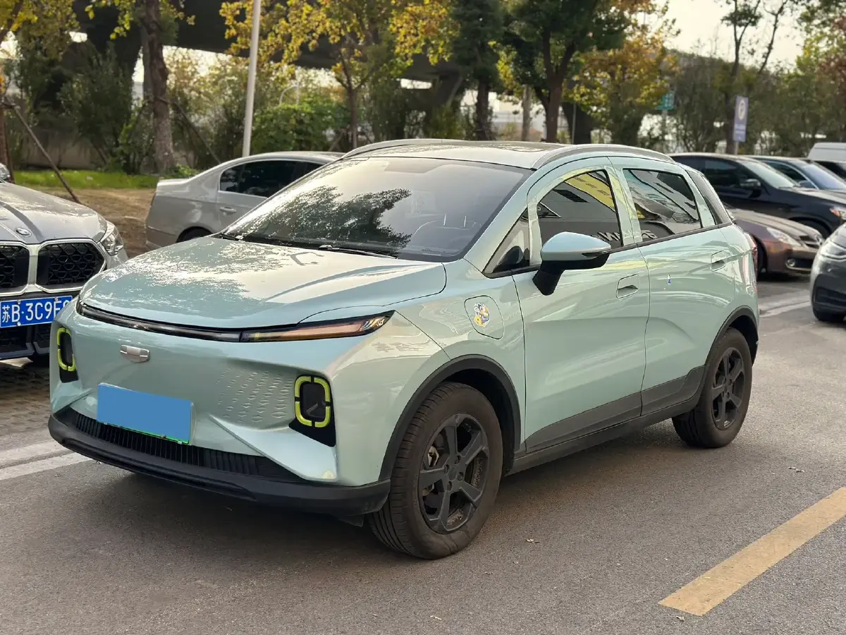 2023 Geometry E BEV 39.4KWH