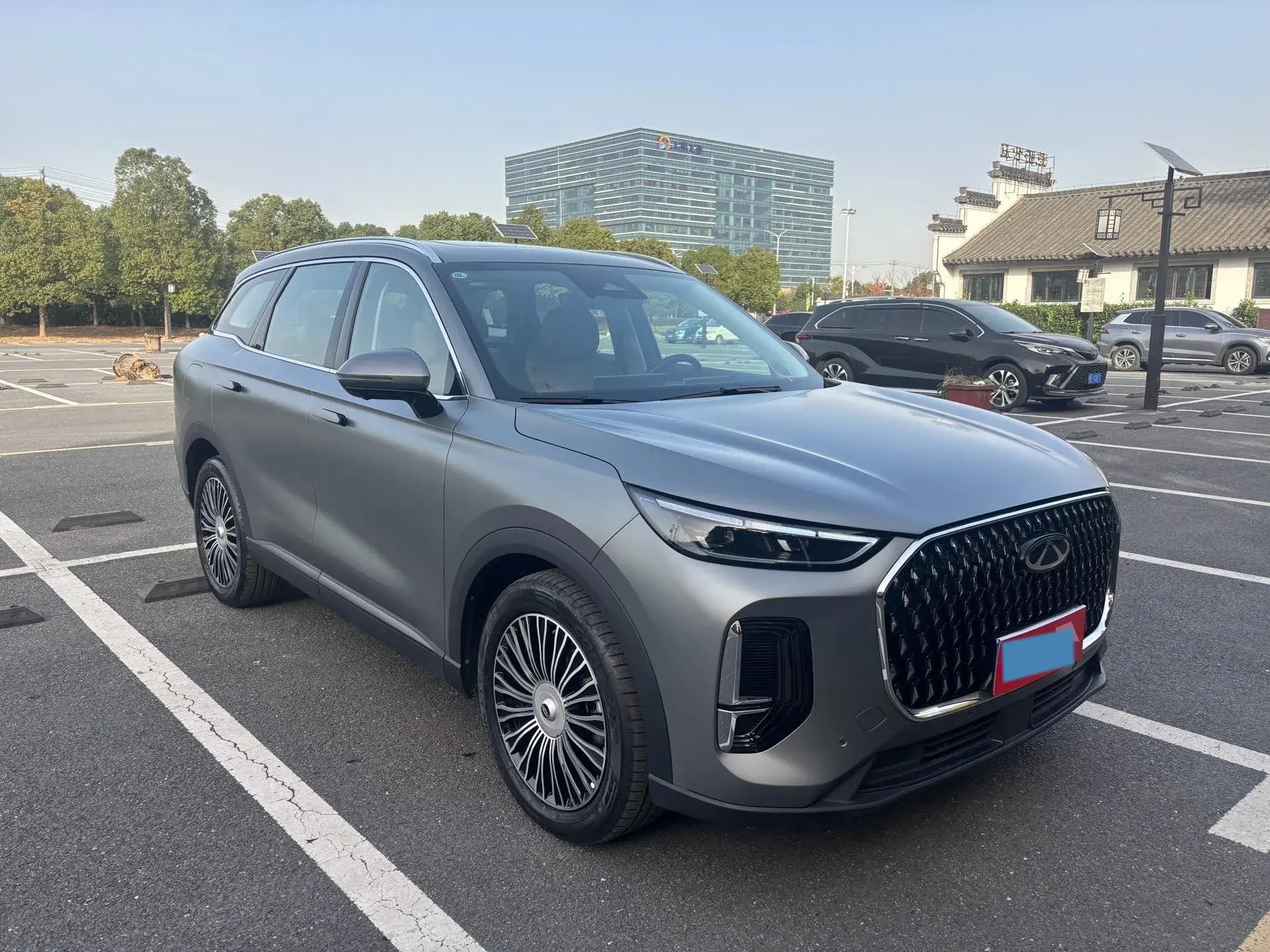 2024 CHERY TIGGO8L thumbnail 3