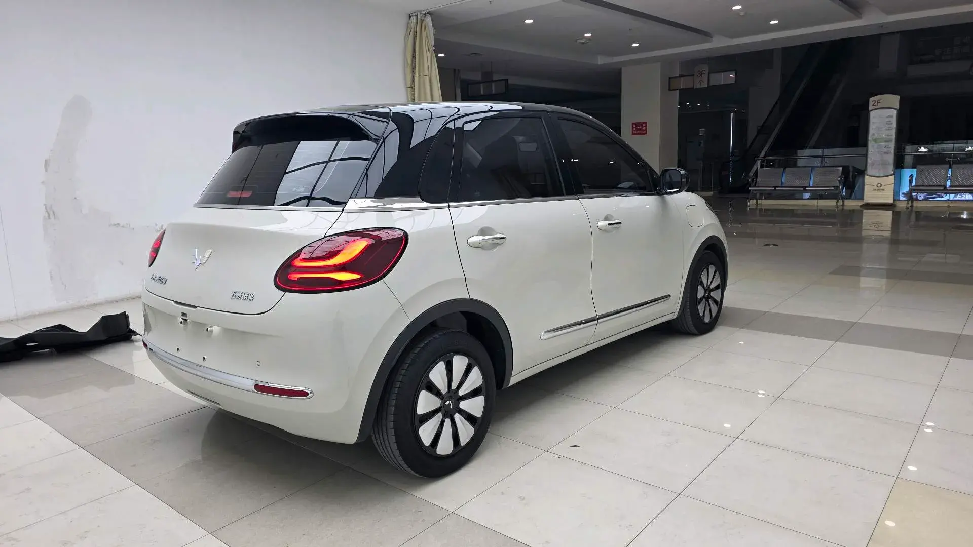 2023 WULING BINGUO thumbnail 4