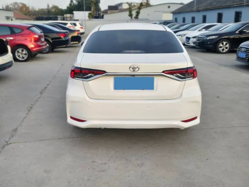 2024 Toyota Corolla 1.2T 116HP L4 CVT,autocango,china used car exporter,china ev exporter,chinese used car exporter,chinese used ev exporter