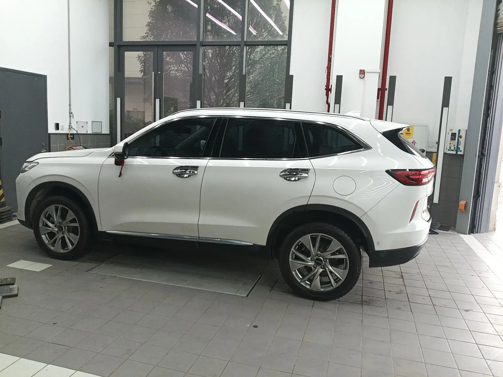 2021 HAVAL H6 thumbnail 2