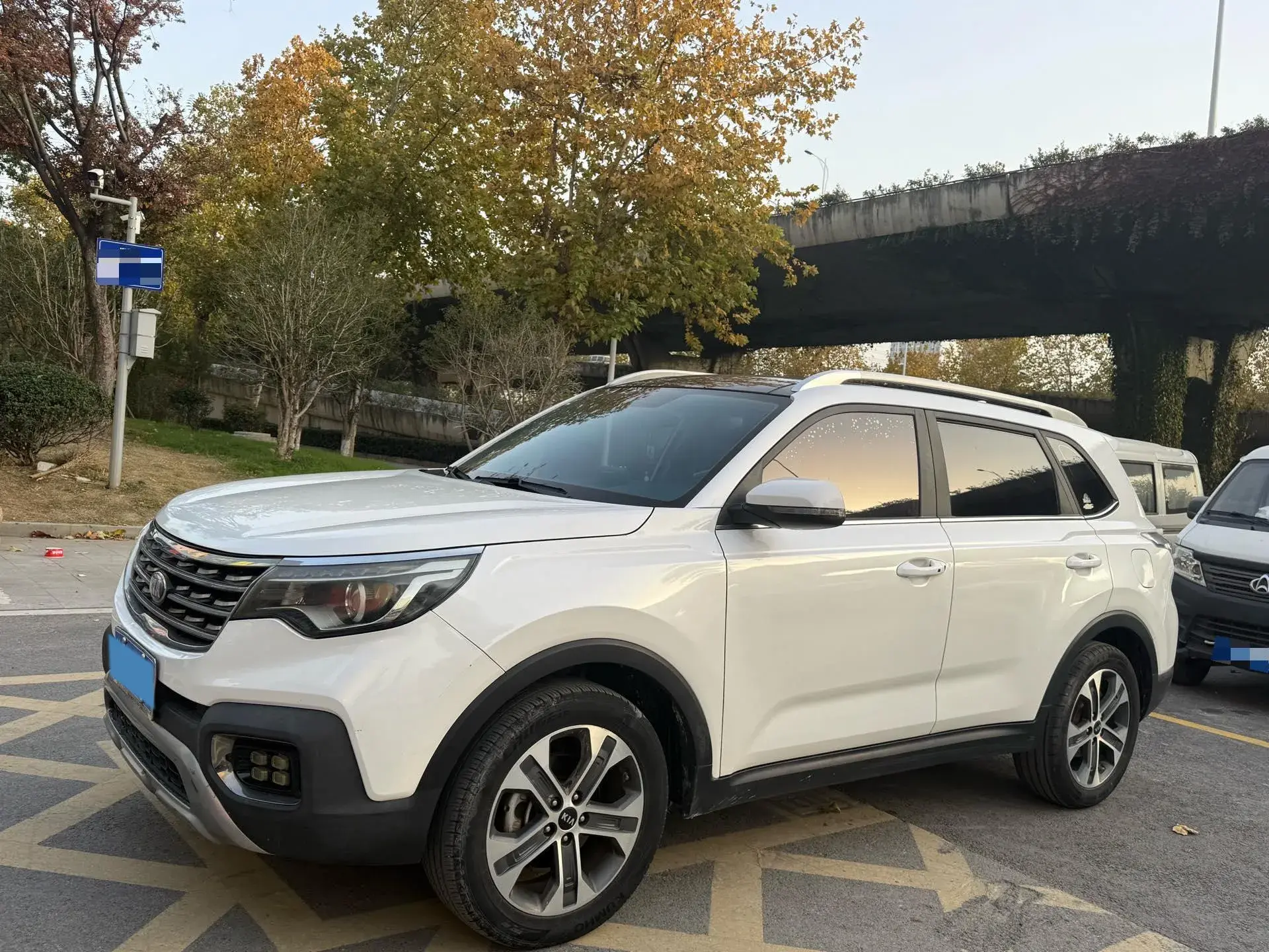 2018 KIA SPORTAGE view 1