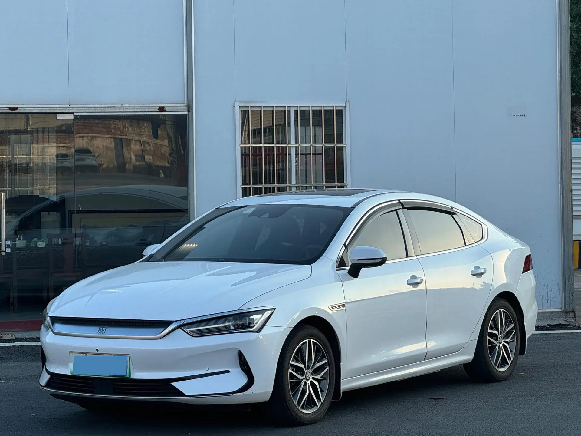 2021 BYD QIN view 1