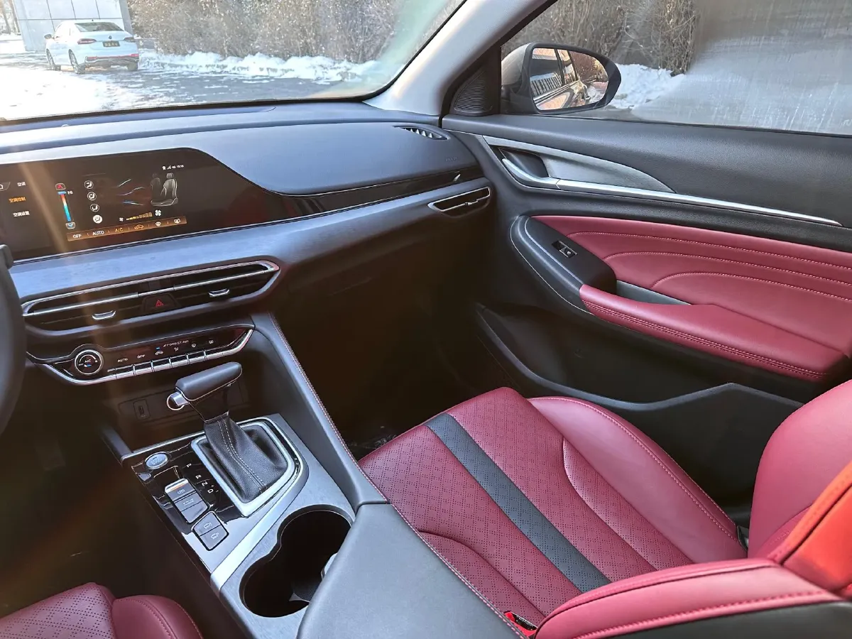 2021 ChangAn Eado 1.4T 160HP L4 7DCT,autocango,china used car exporter,china ev exporter,chinese used car exporter,chinese used ev exporter