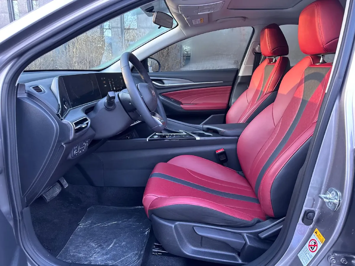 2021 ChangAn Eado 1.4T 160HP L4 7DCT,autocango,china used car exporter,china ev exporter,chinese used car exporter,chinese used ev exporter