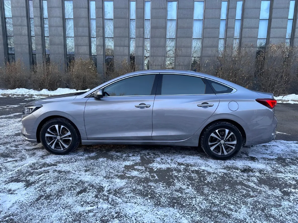 2021 ChangAn Eado 1.4T 160HP L4 7DCT,autocango,china used car exporter,china ev exporter,chinese used car exporter,chinese used ev exporter