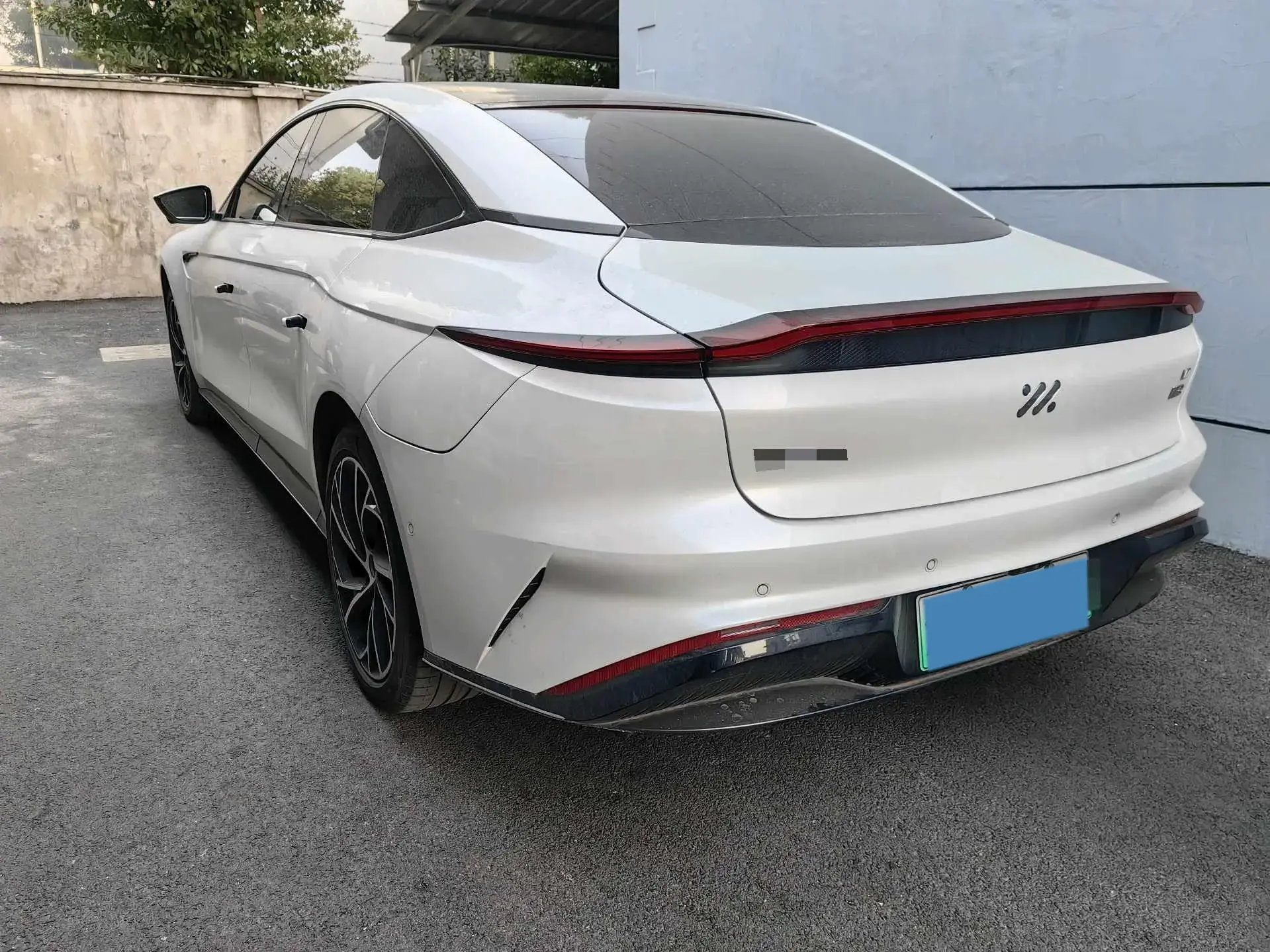 2022 IM L7 thumbnail 2