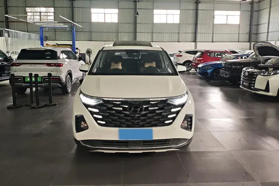 2021 HYUNDAI CUSTO thumbnail 3
