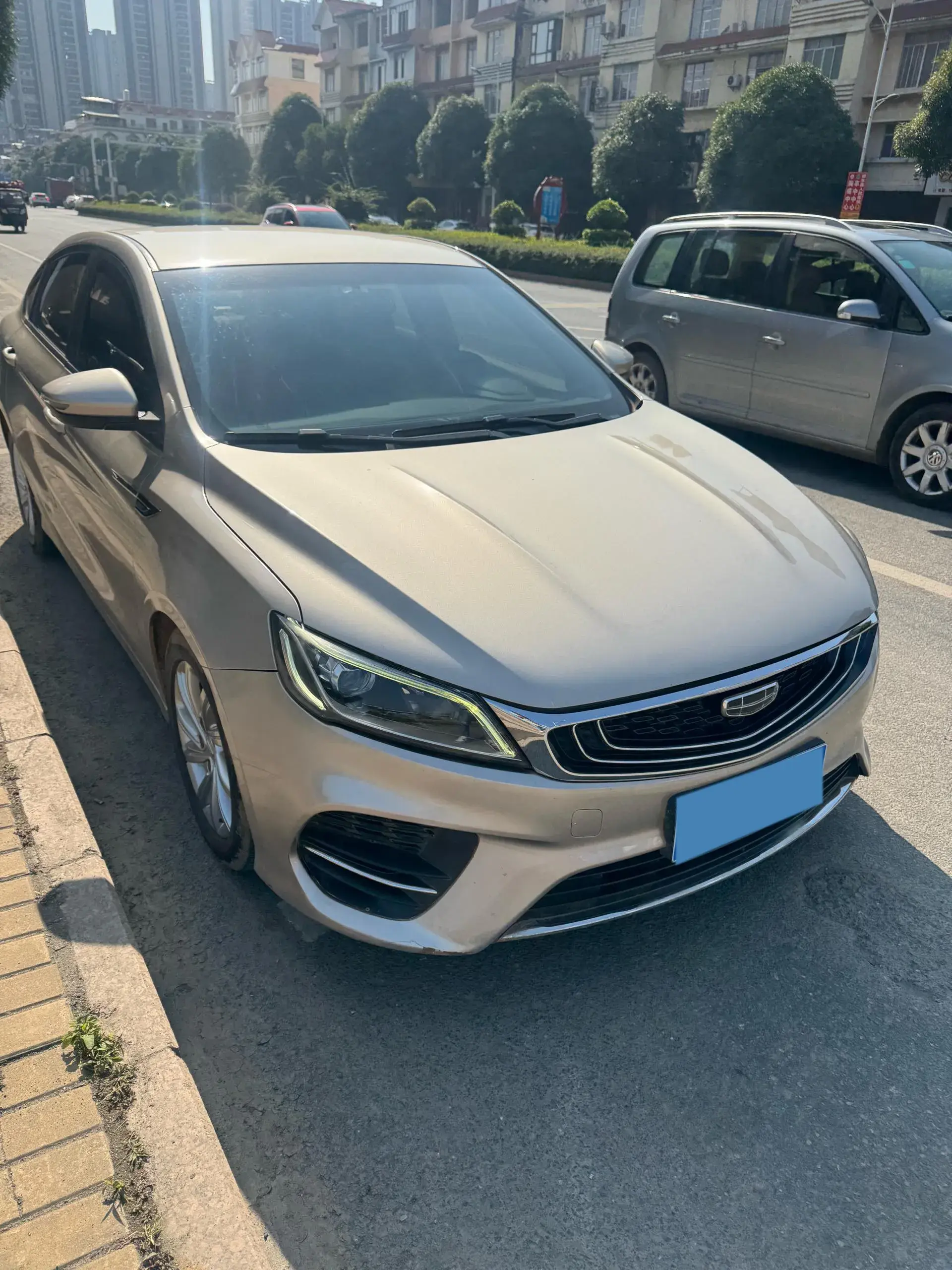 2020 GEELY BINRAY thumbnail 3