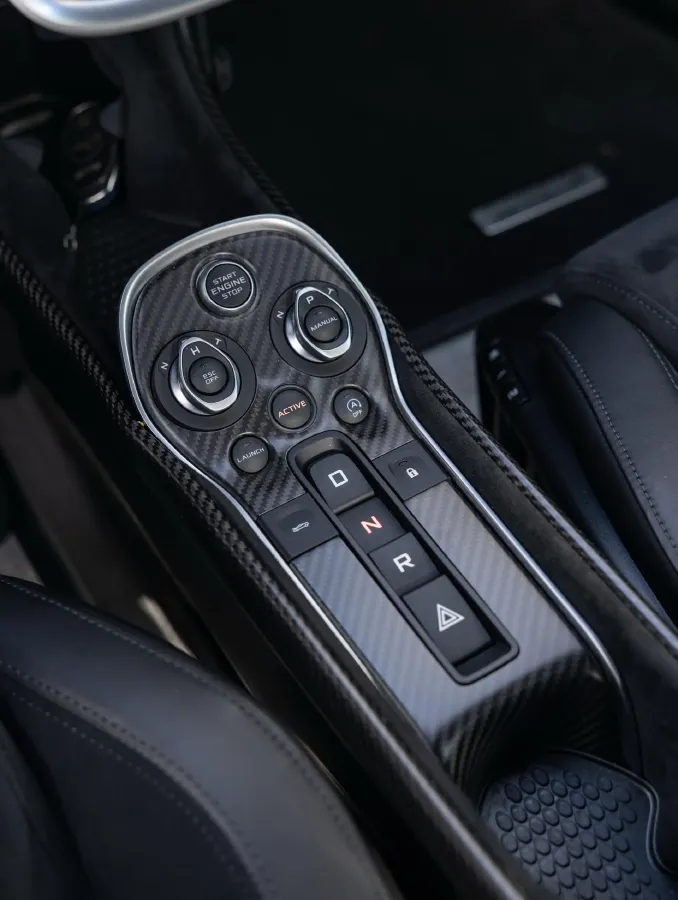 2018 McLaren 600LT 3.8T 600HP V8 7DCT,autocango,china used car exporter,china ev exporter,chinese used car exporter,chinese used ev exporter