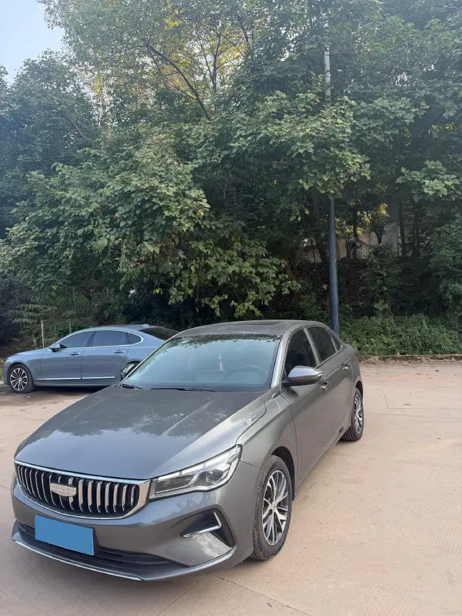 2025 Geely Emgrand 1.5L 127HP L4 CVT