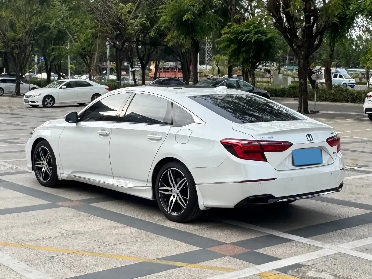 2022 Honda Inspire 2.0L 146HP L4 E-CVT Hybrid,autocango,china used car exporter,china ev exporter,chinese used car exporter,chinese used ev exporter