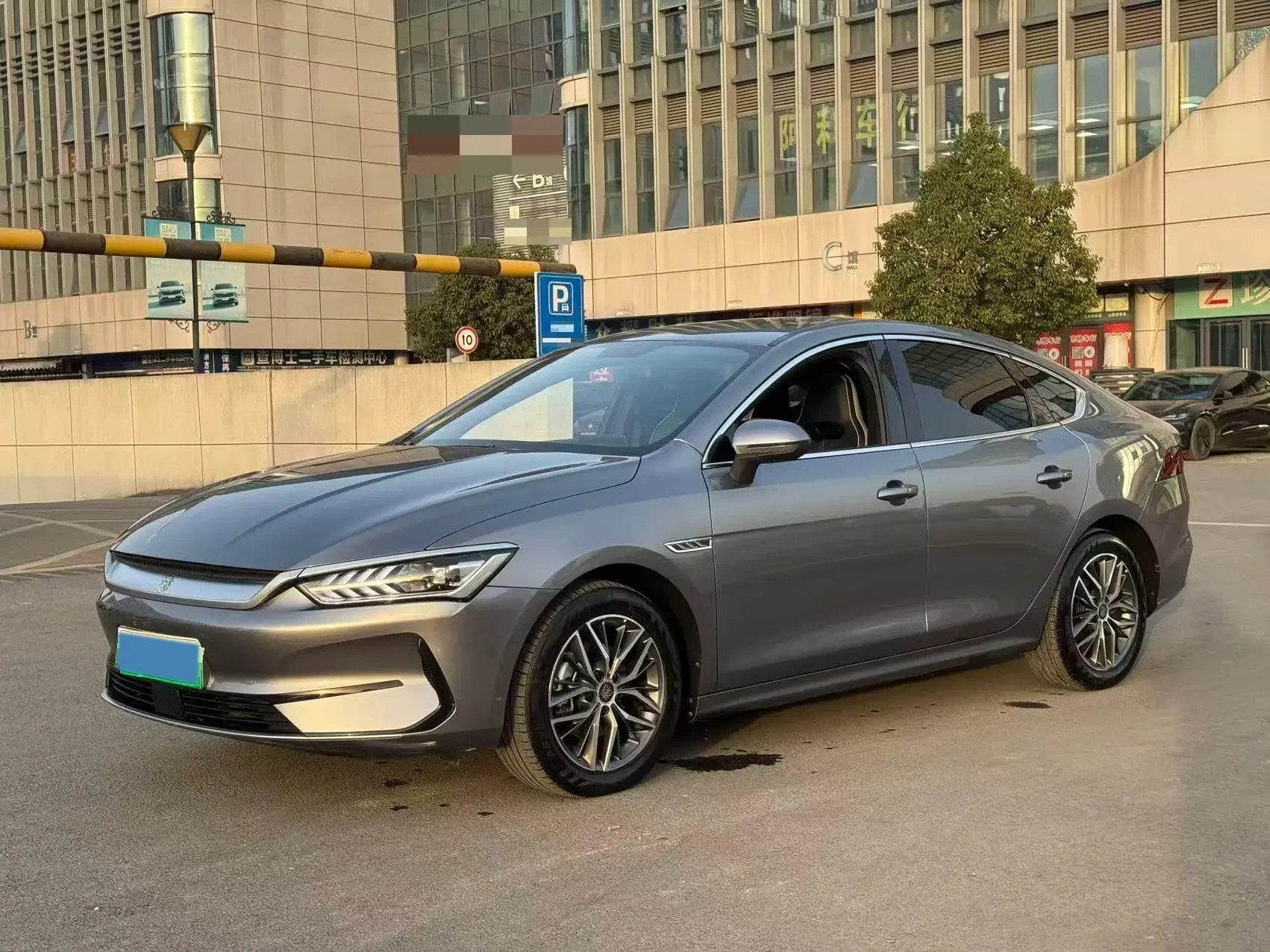 2021 BYD QIN view 1