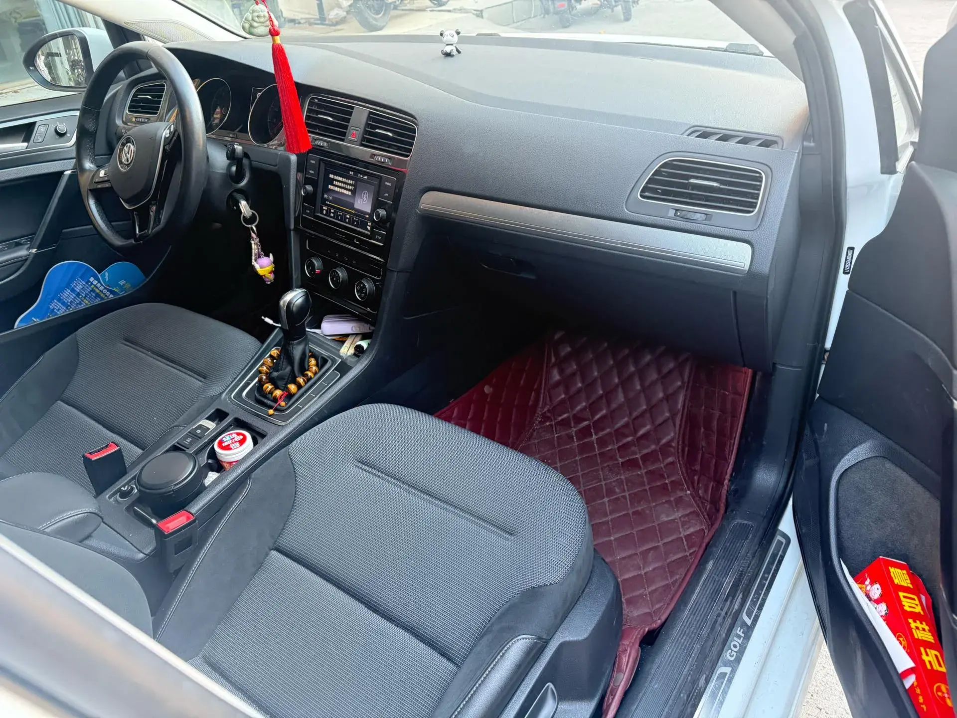 2018 VOLKSWAGEN GOLF thumbnail 4