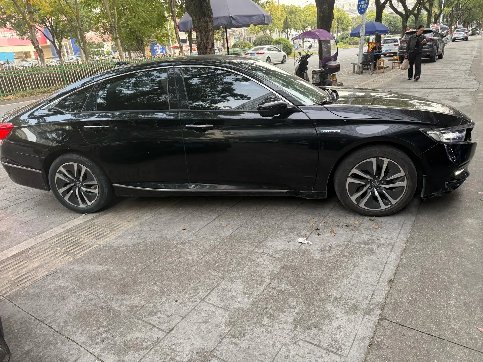 2018 HONDA ACCORD thumbnail 3