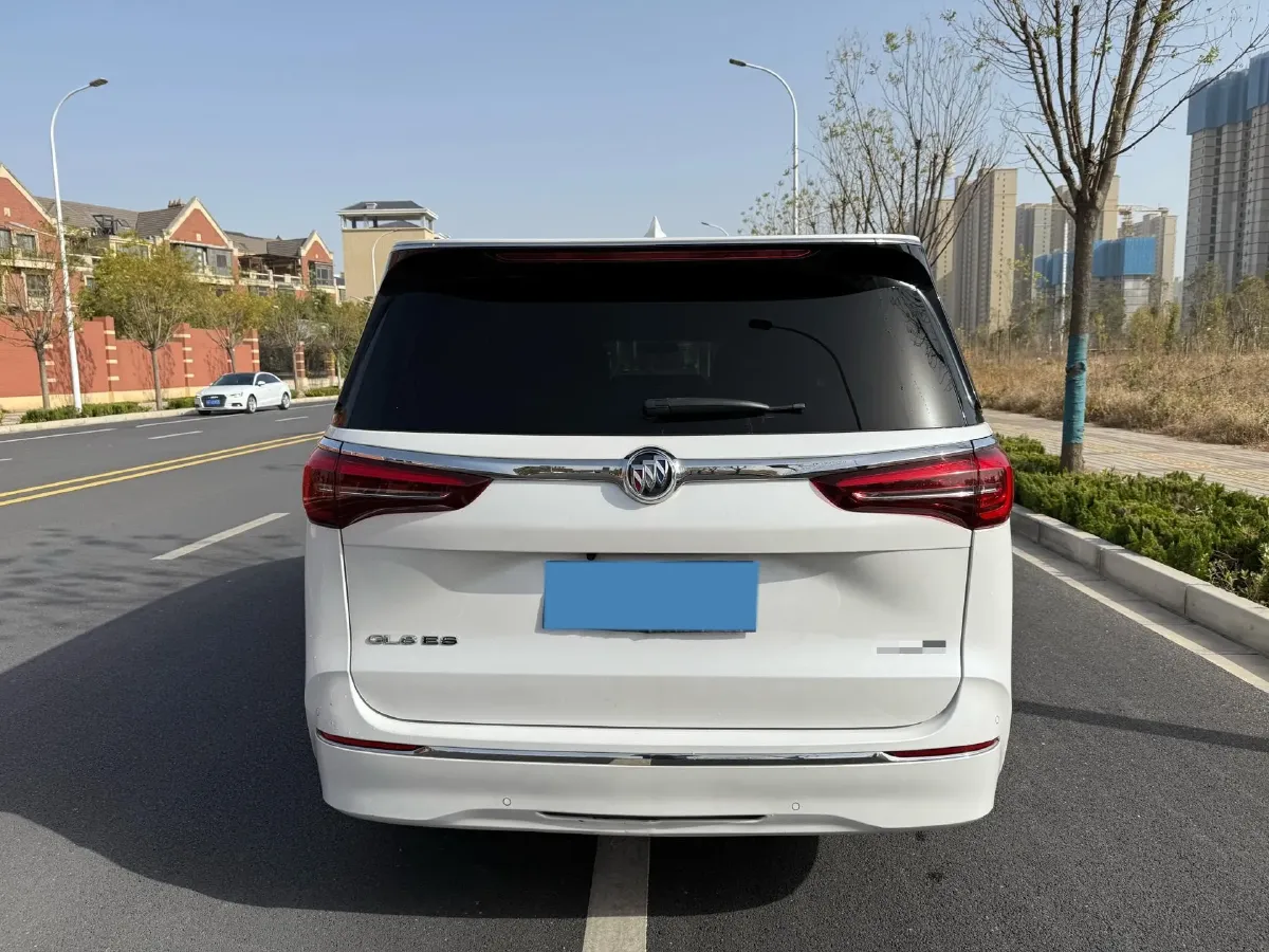 2023 Buick GL8 2.0T 237HP L4 9AT,autocango,china used car exporter,china ev exporter,chinese used car exporter,chinese used ev exporter