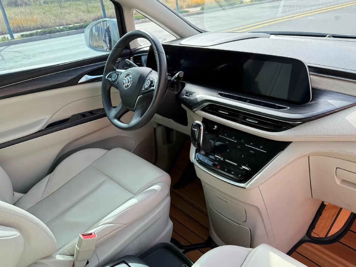 2023 Buick GL8 2.0T 237HP L4 9AT,autocango,china used car exporter,china ev exporter,chinese used car exporter,chinese used ev exporter