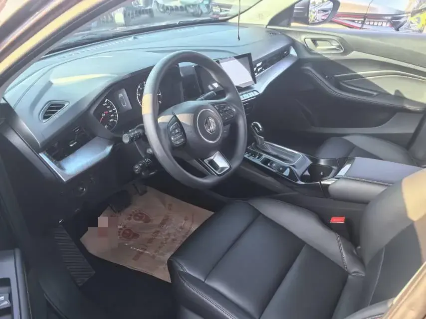 2023 MG 5 thumbnail 4