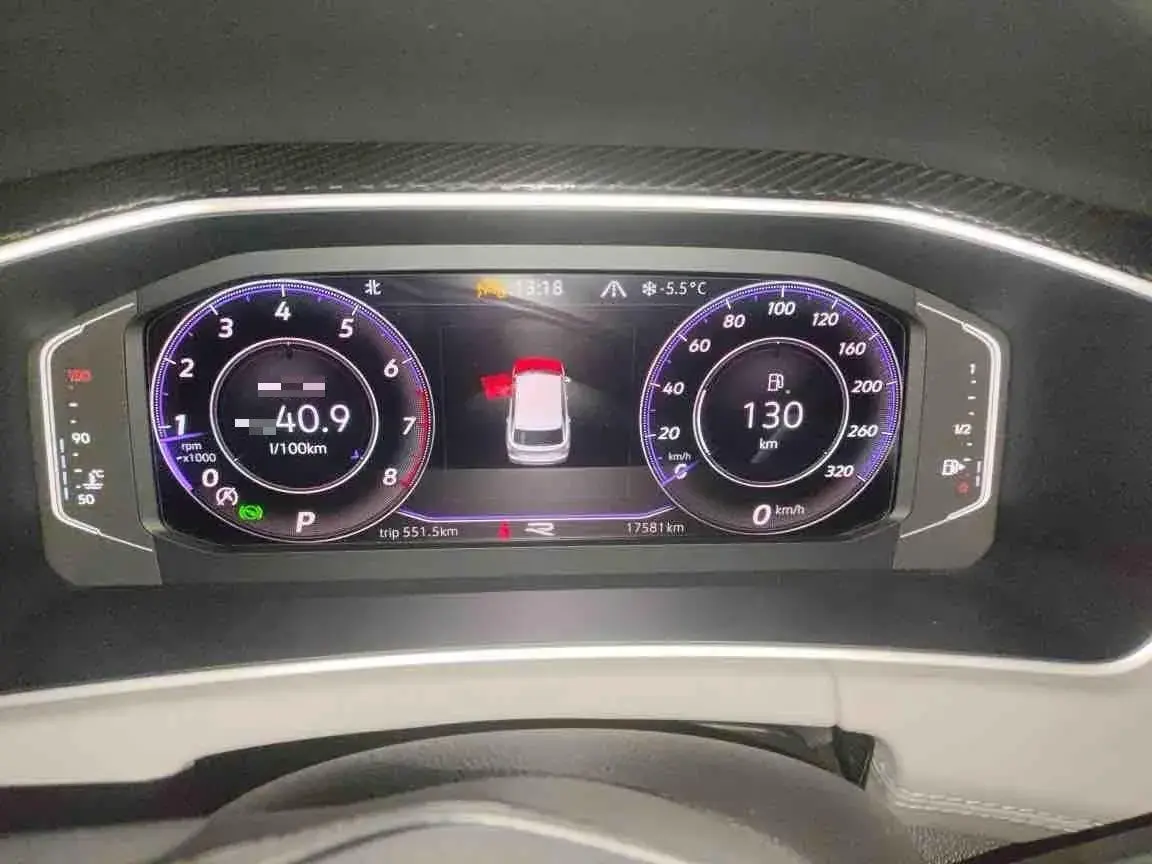 2023 VOLKSWAGEN TAYRON thumbnail 3