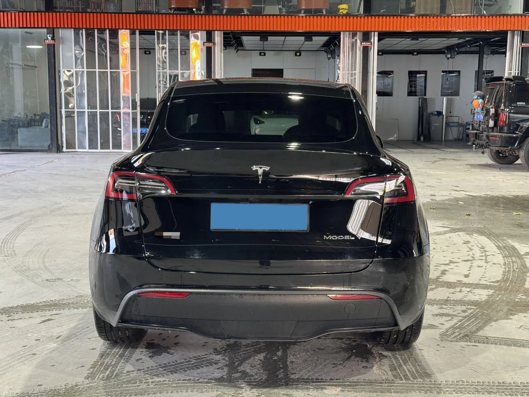 2021 TESLA MODEL thumbnail 4