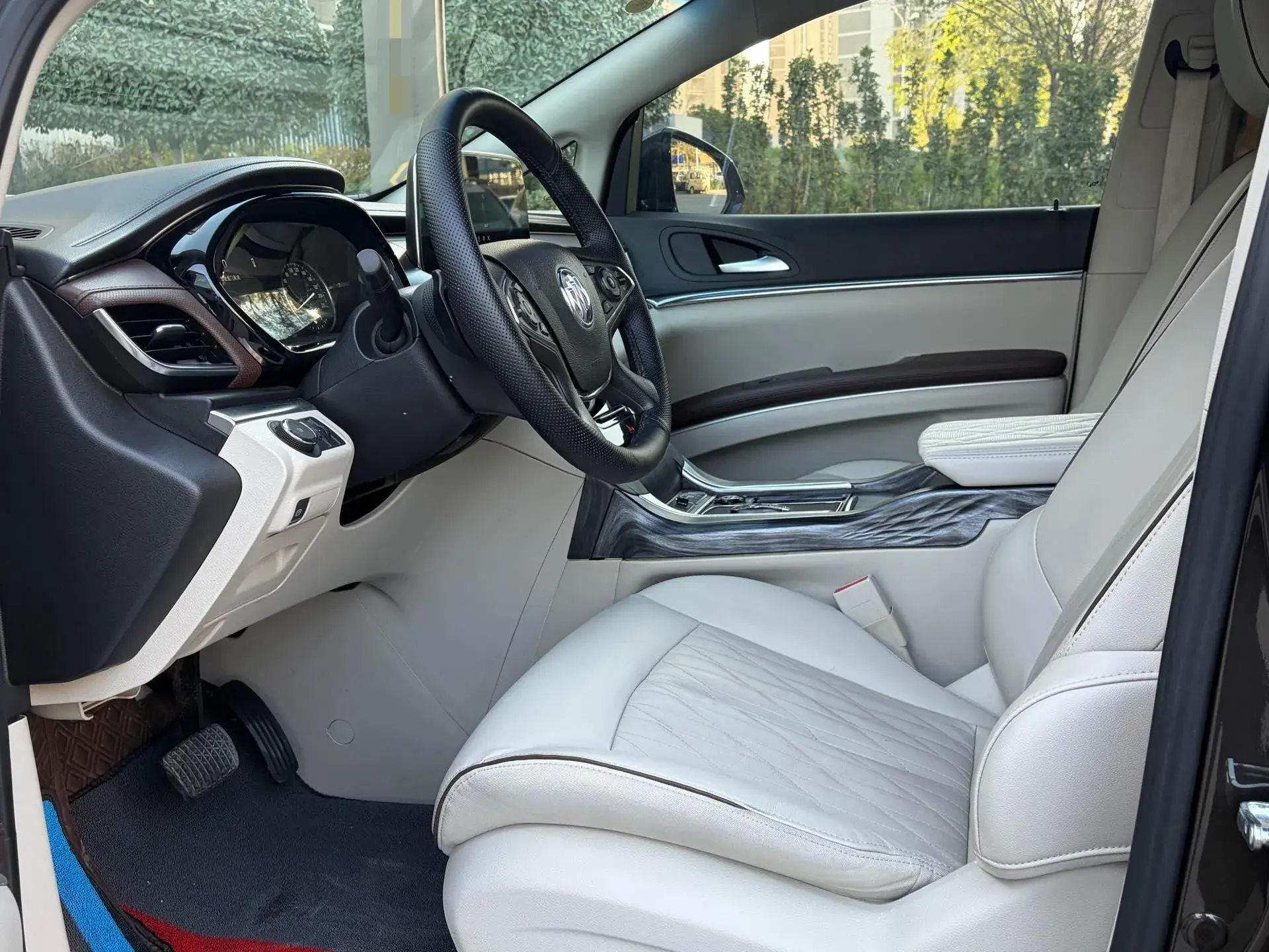 2021 BUICK GL8 thumbnail 4