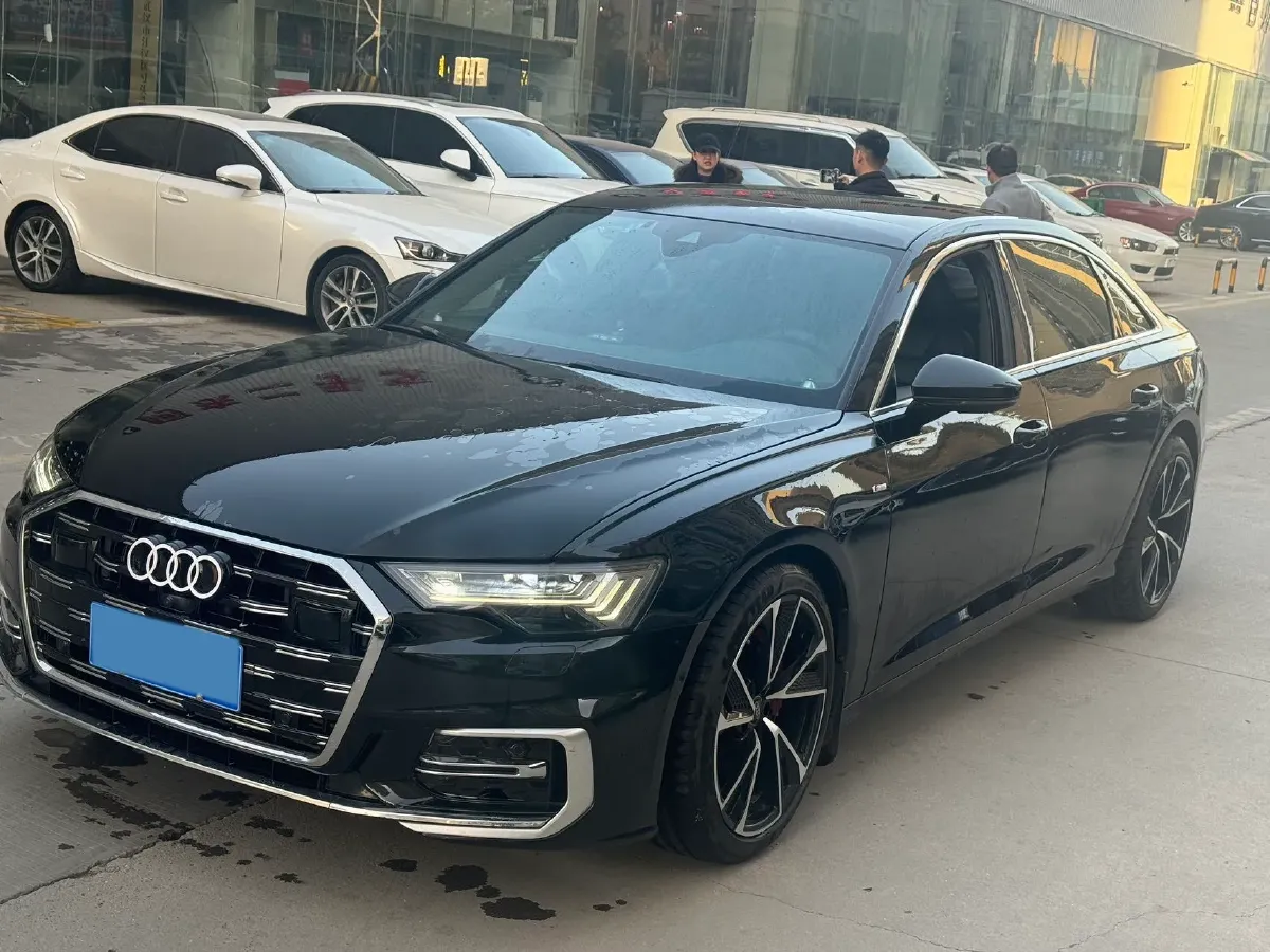 2020 Audi A6L 2.0T 190HP L4 7DCT,autocango,china used car exporter,china ev exporter,chinese used car exporter,chinese used ev exporter
