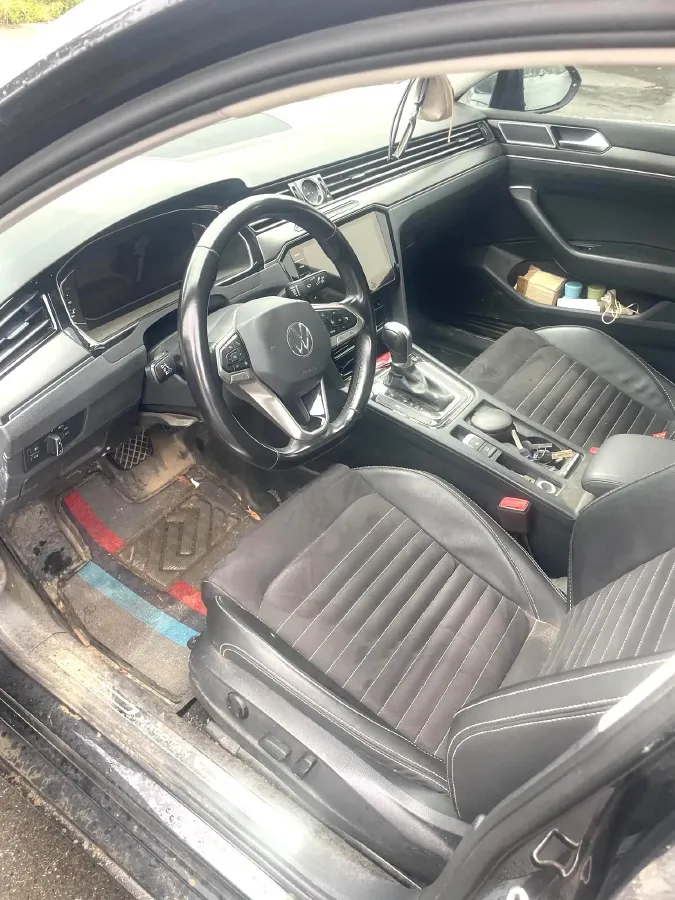 2020 Volkswagen Magotan 2.0T 186HP L4 7DCT,autocango,china used car exporter,china ev exporter,chinese used car exporter,chinese used ev exporter