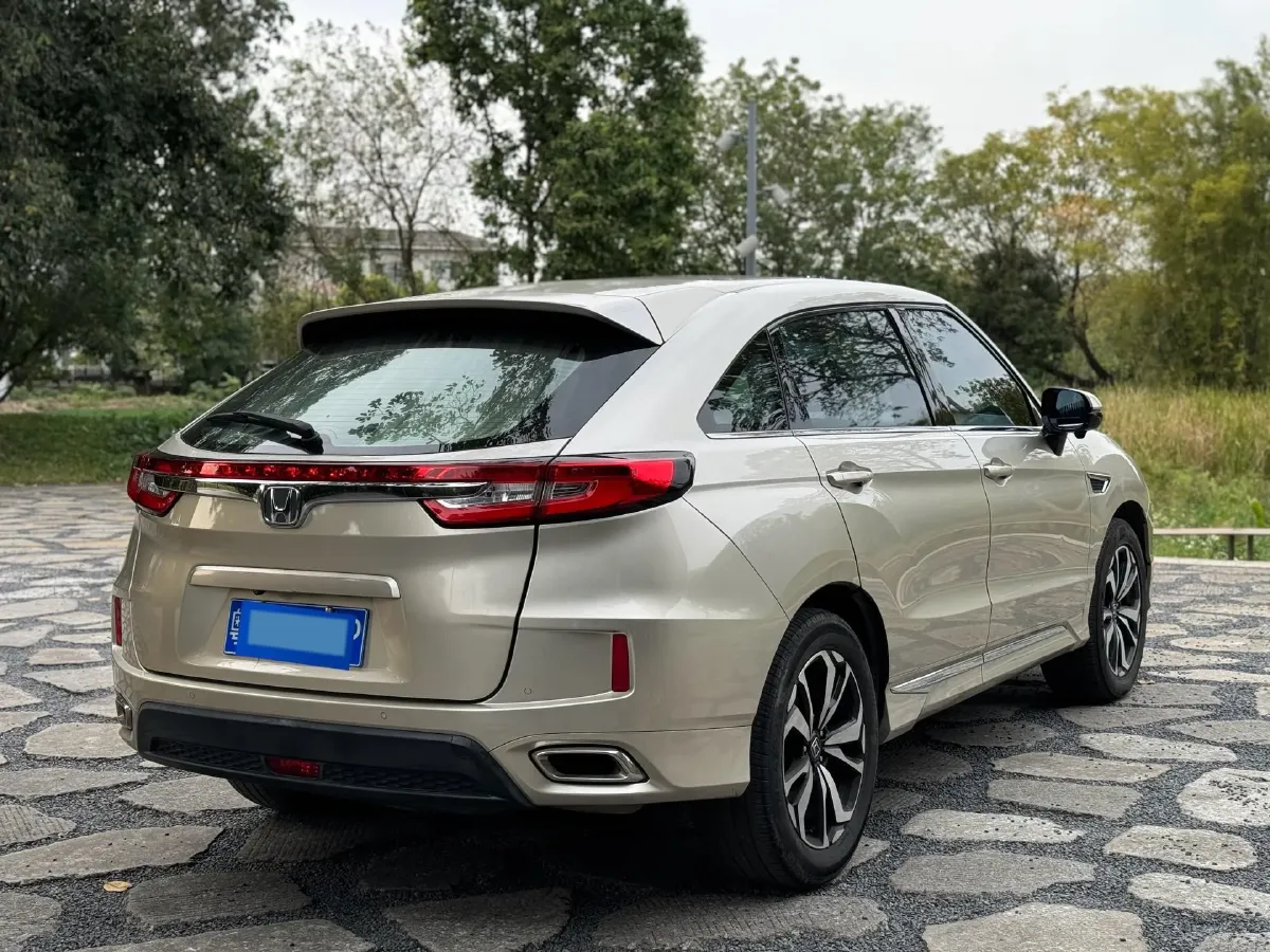 2017 Honda UR-V 1.5T 193HP L4 CVT,autocango,china used car exporter,china ev exporter,chinese used car exporter,chinese used ev exporter