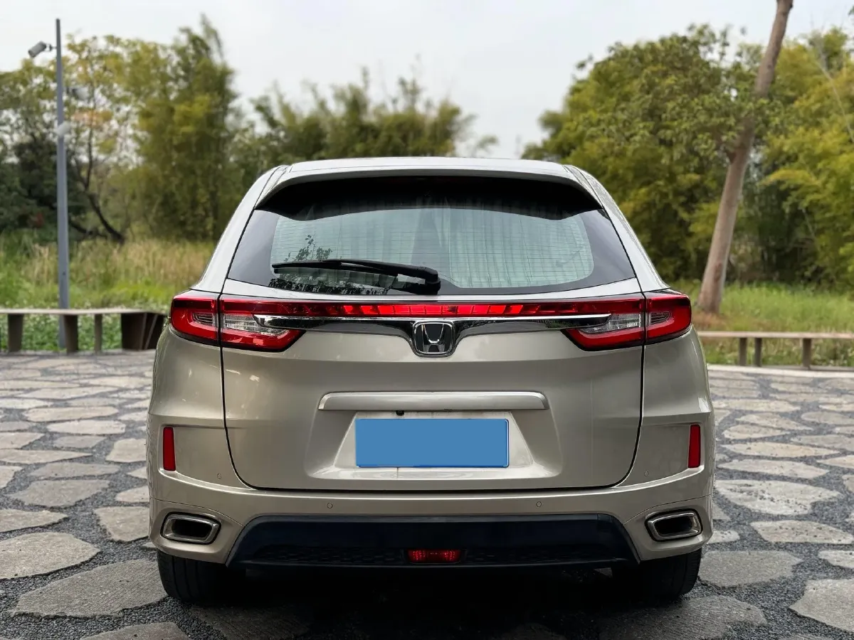 2017 Honda UR-V 1.5T 193HP L4 CVT,autocango,china used car exporter,china ev exporter,chinese used car exporter,chinese used ev exporter