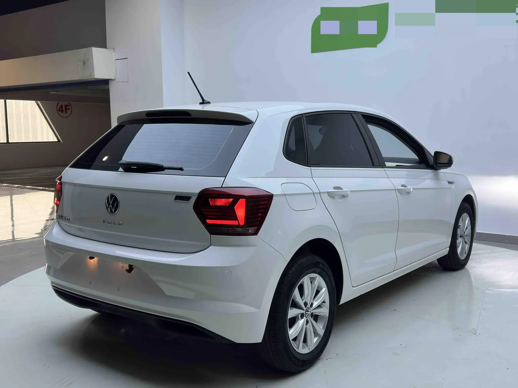 2021 VOLKSWAGEN POLO thumbnail 2