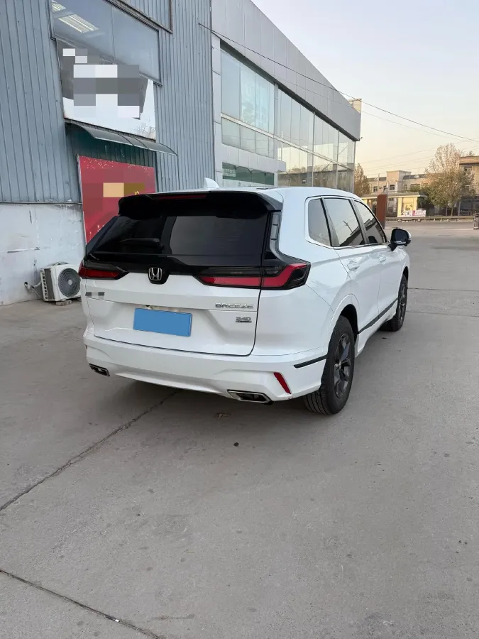 2025 Honda Breeze 1.5T 193HP L4 CVT,autocango,china used car exporter,china ev exporter,chinese used car exporter,chinese used ev exporter