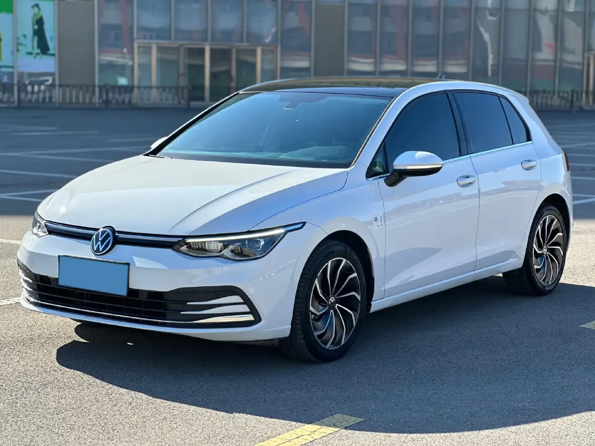 2021 Volkswagen Golf 1.4T 150HP L4 7DCT 2021 Volkswagen Golf 1.4T 150HP L4 7DCT