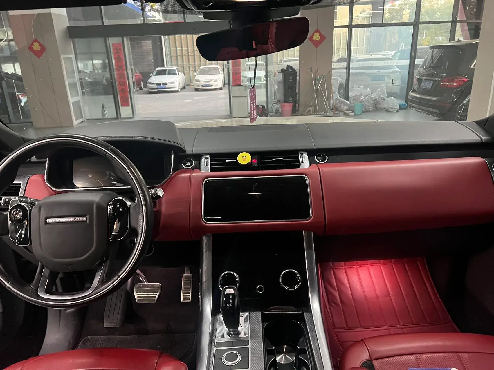 2020 LAND ROVER thumbnail 3