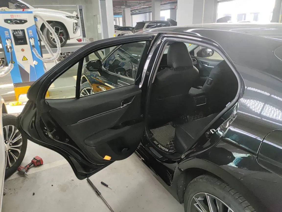 2021 Toyota Camry 2.5L 209HP L4 8AT,autocango,china used car exporter,china ev exporter,chinese used car exporter,chinese used ev exporter