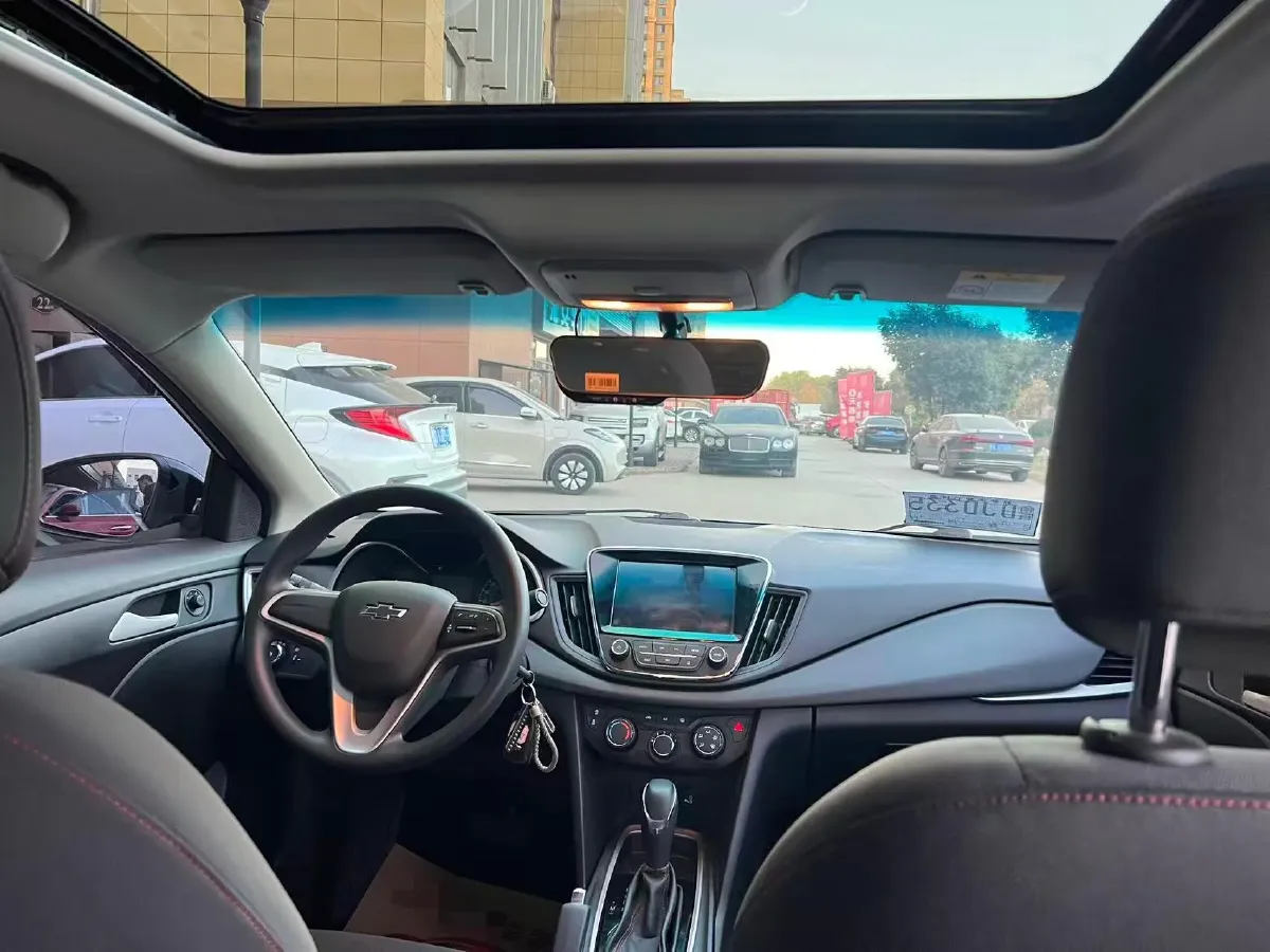 2019 Chevrolet Monza 1.0T 125HP L3 6DCT,autocango,china used car exporter,china ev exporter,chinese used car exporter,chinese used ev exporter