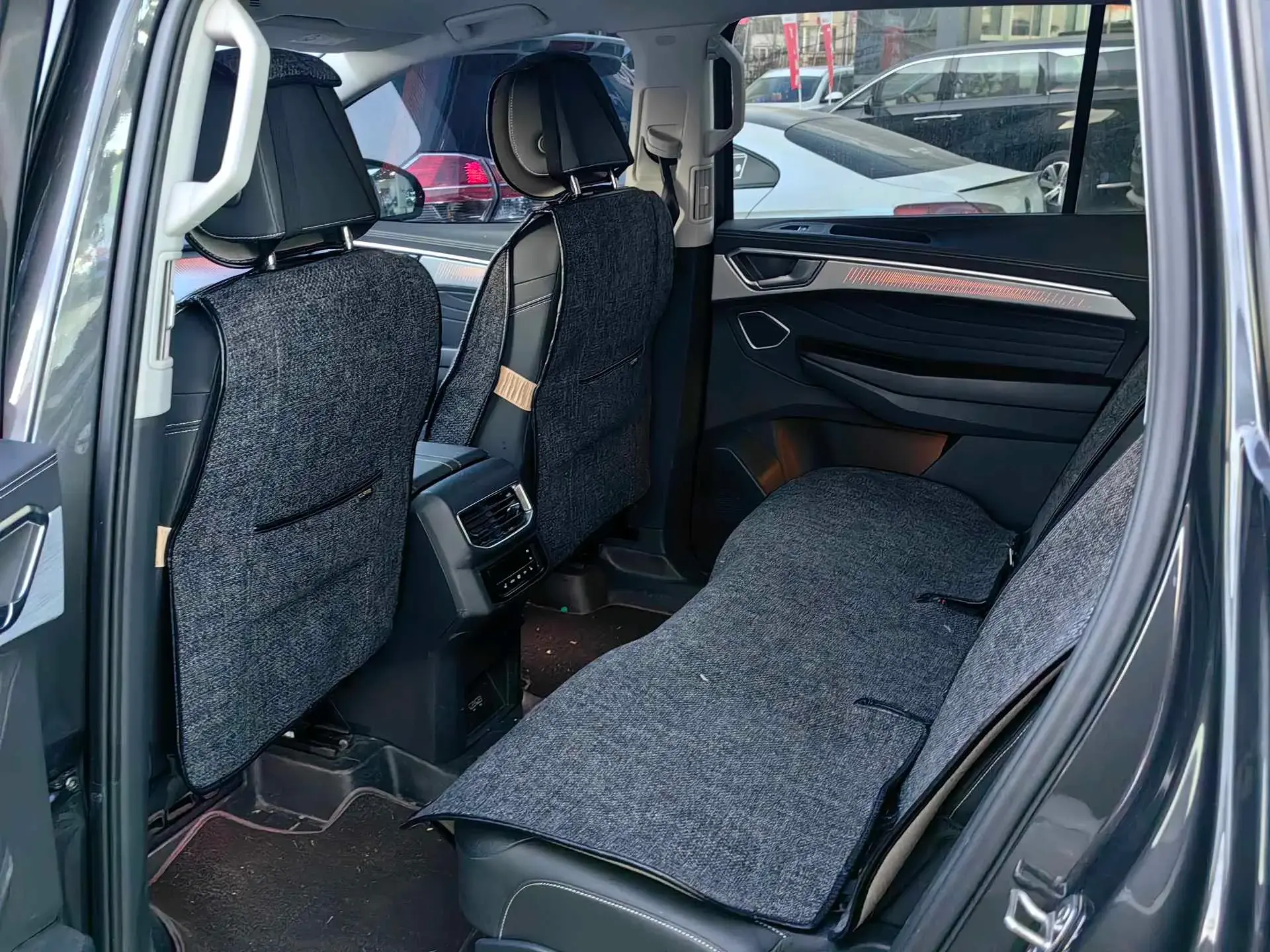 2022 VOLKSWAGEN TALAGON thumbnail 4