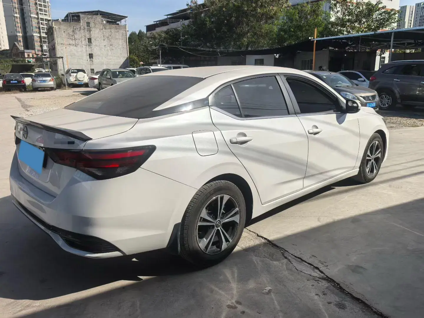 2023 NISSAN SYLPHY thumbnail 3