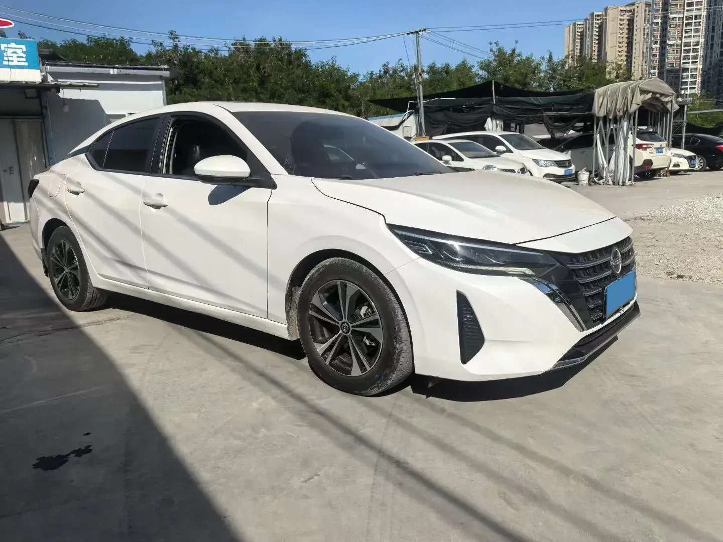 2023 NISSAN SYLPHY thumbnail 2