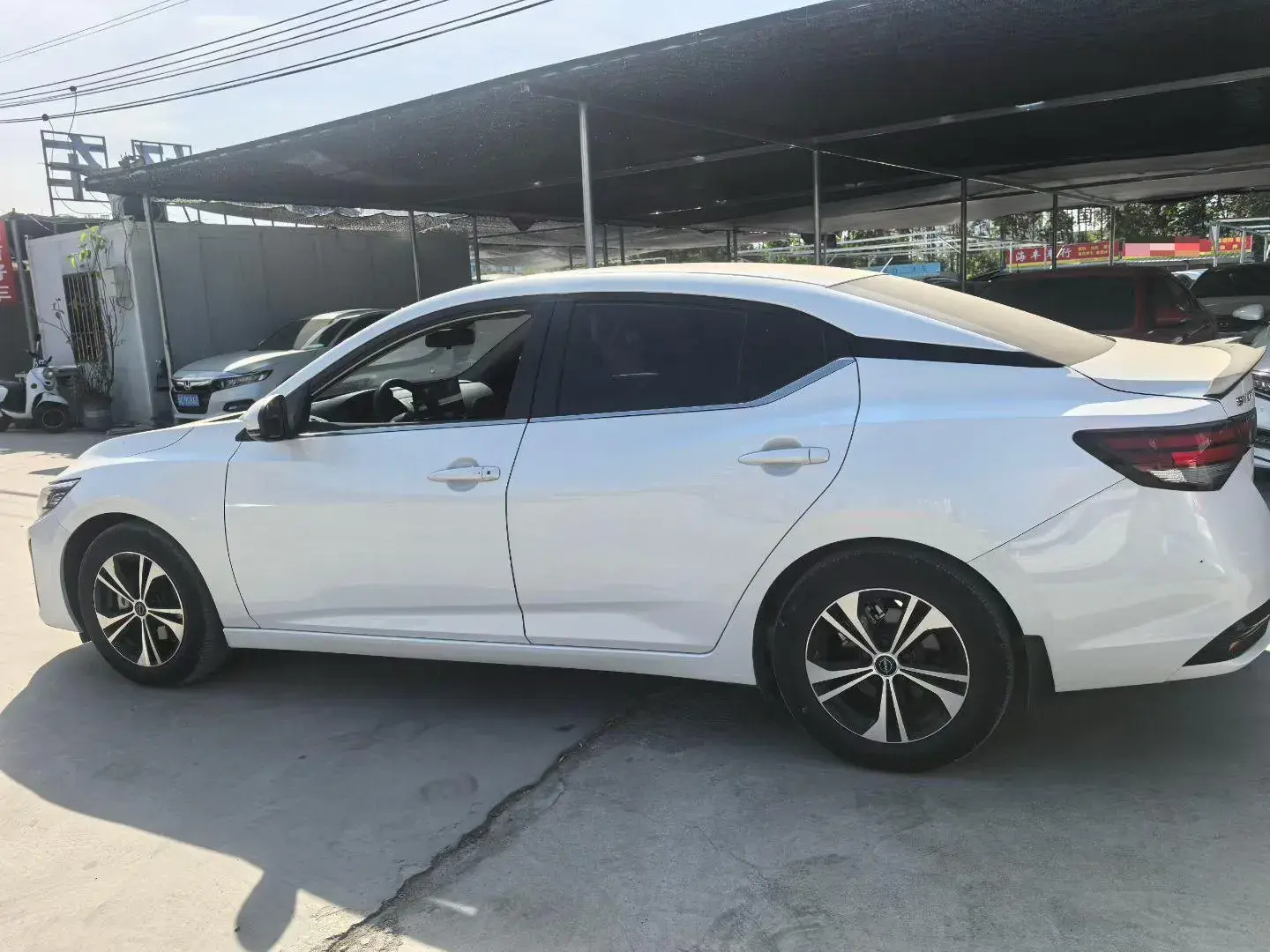 2023 NISSAN SYLPHY thumbnail 4