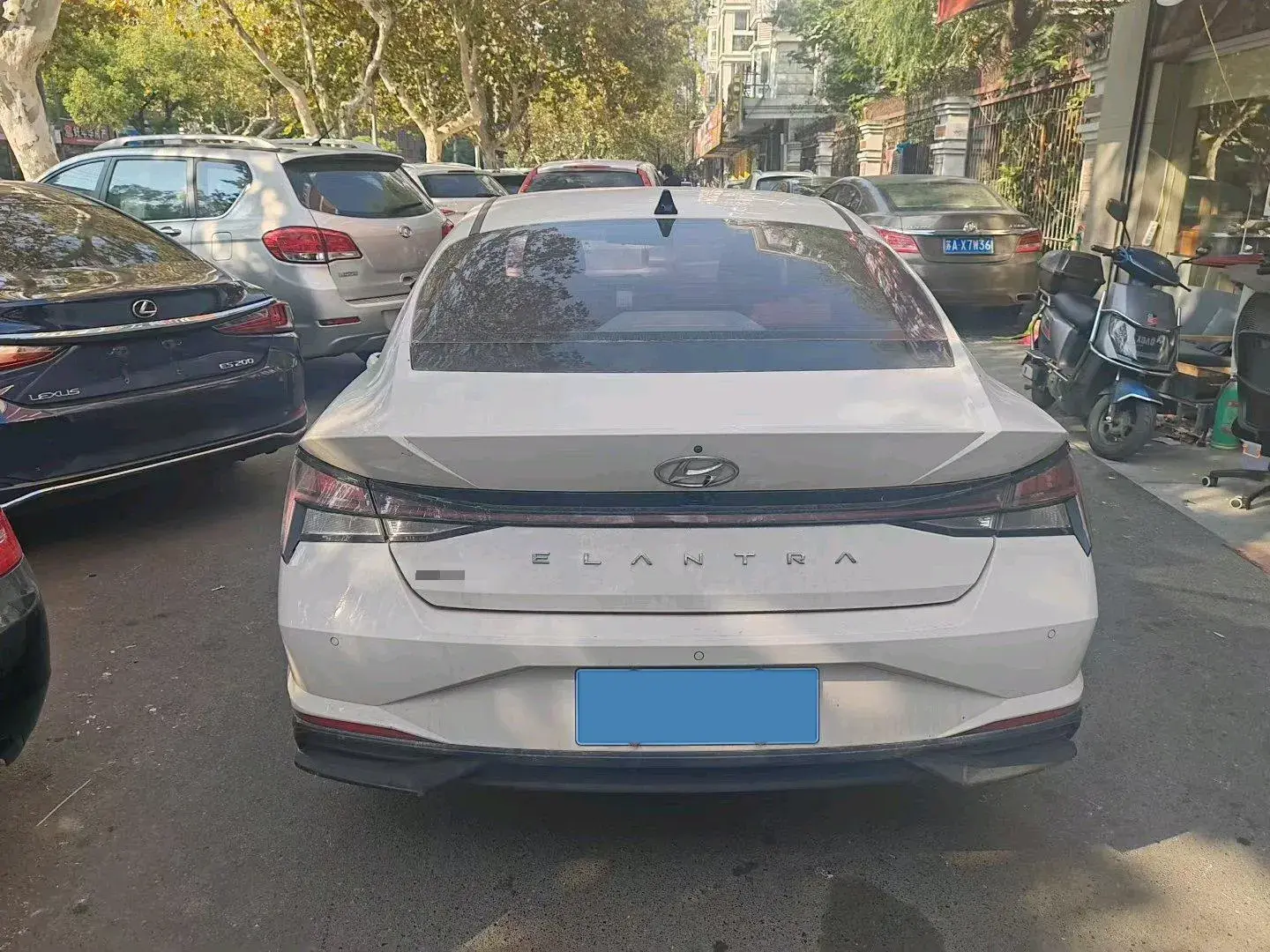 2021 HYUNDAI ELANTRA thumbnail 4