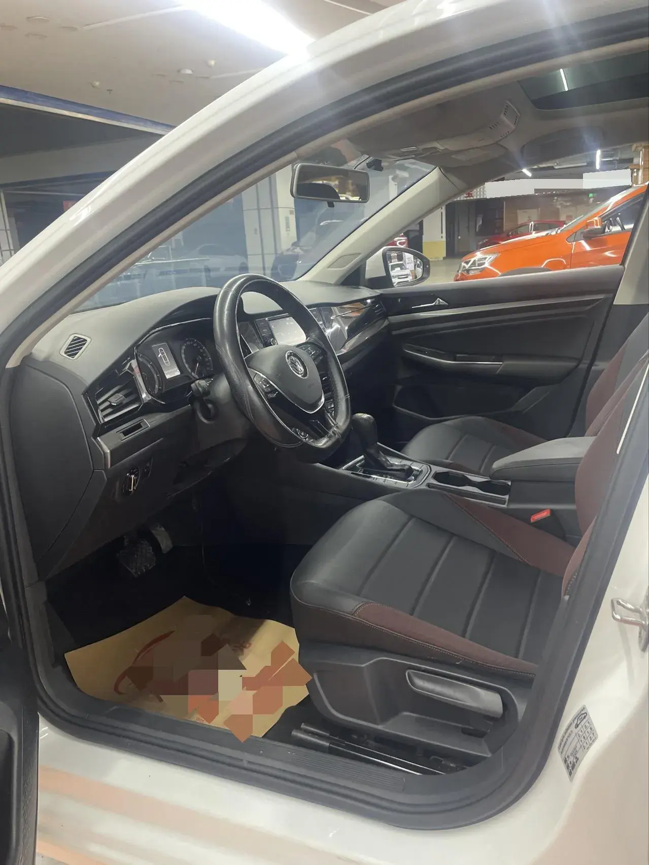 2019 VOLKSWAGEN BORA thumbnail 4