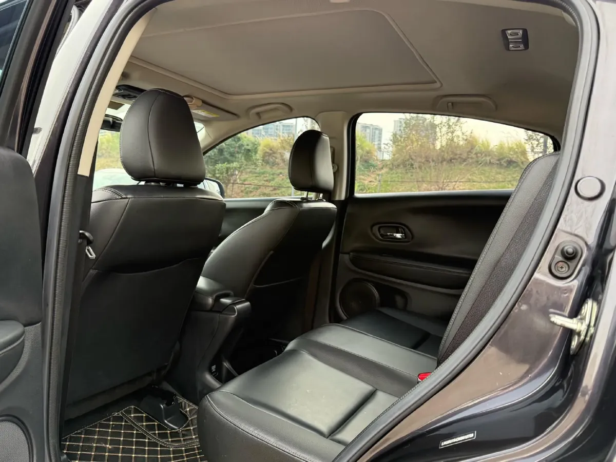 2022 Honda Vezel 1.5L 131HP L4 CVT,autocango,china used car exporter,china ev exporter,chinese used car exporter,chinese used ev exporter