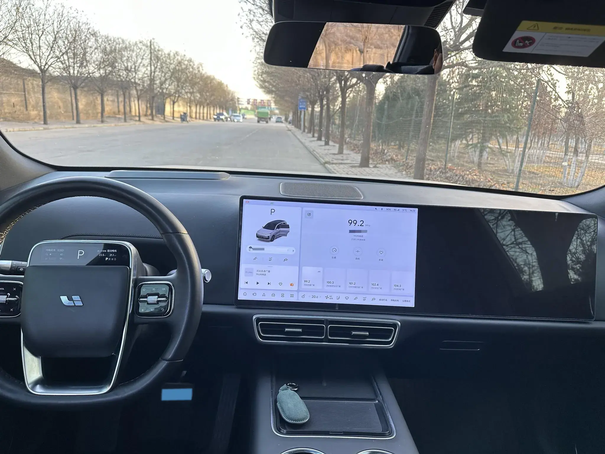 2022 LI L9 thumbnail 4