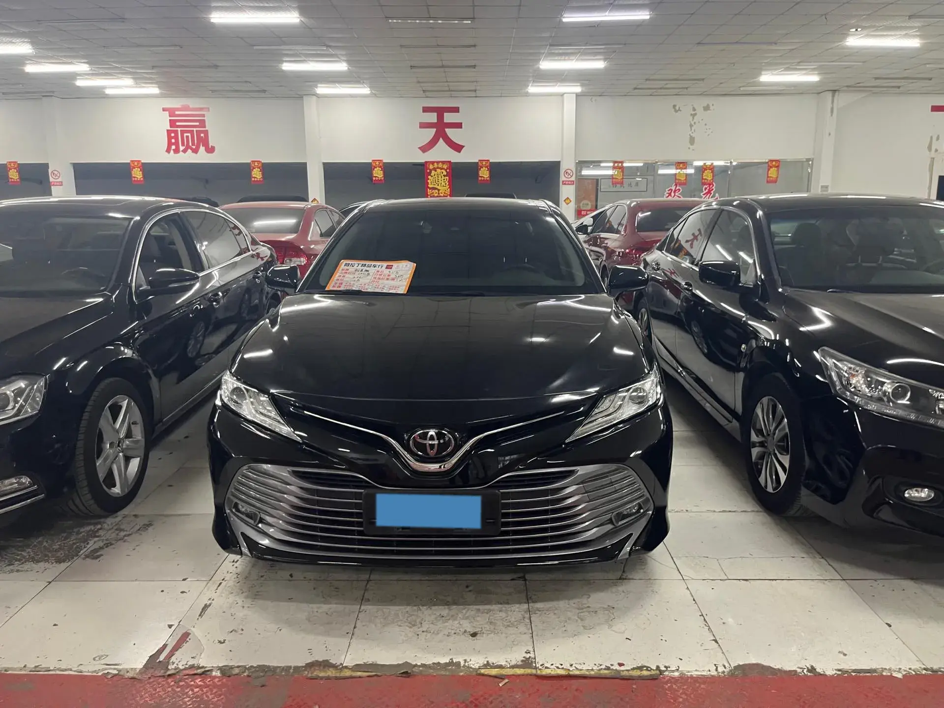 2019 TOYOTA CAMRY thumbnail 2