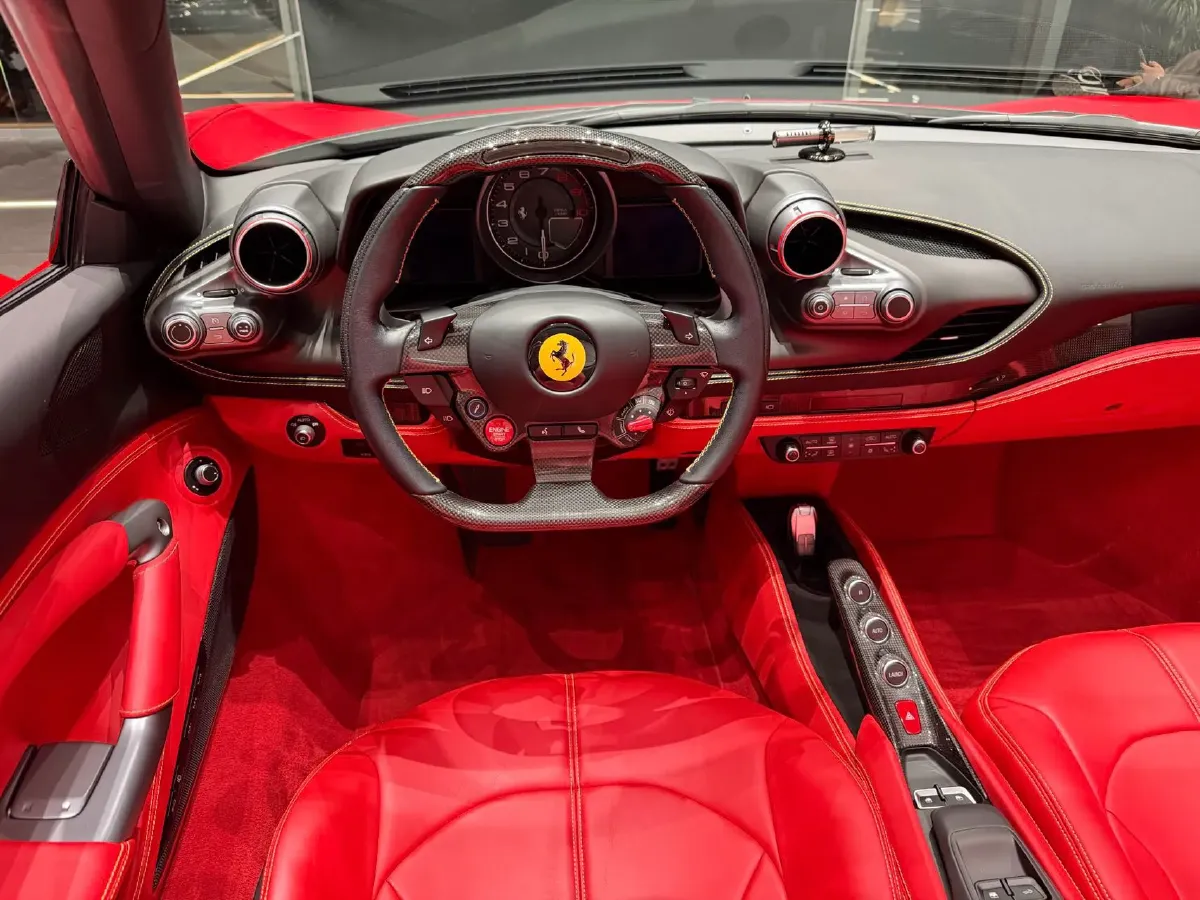 2020 Ferrari F8 3.9T 720HP V8 7DCT,autocango,china used car exporter,china ev exporter,chinese used car exporter,chinese used ev exporter