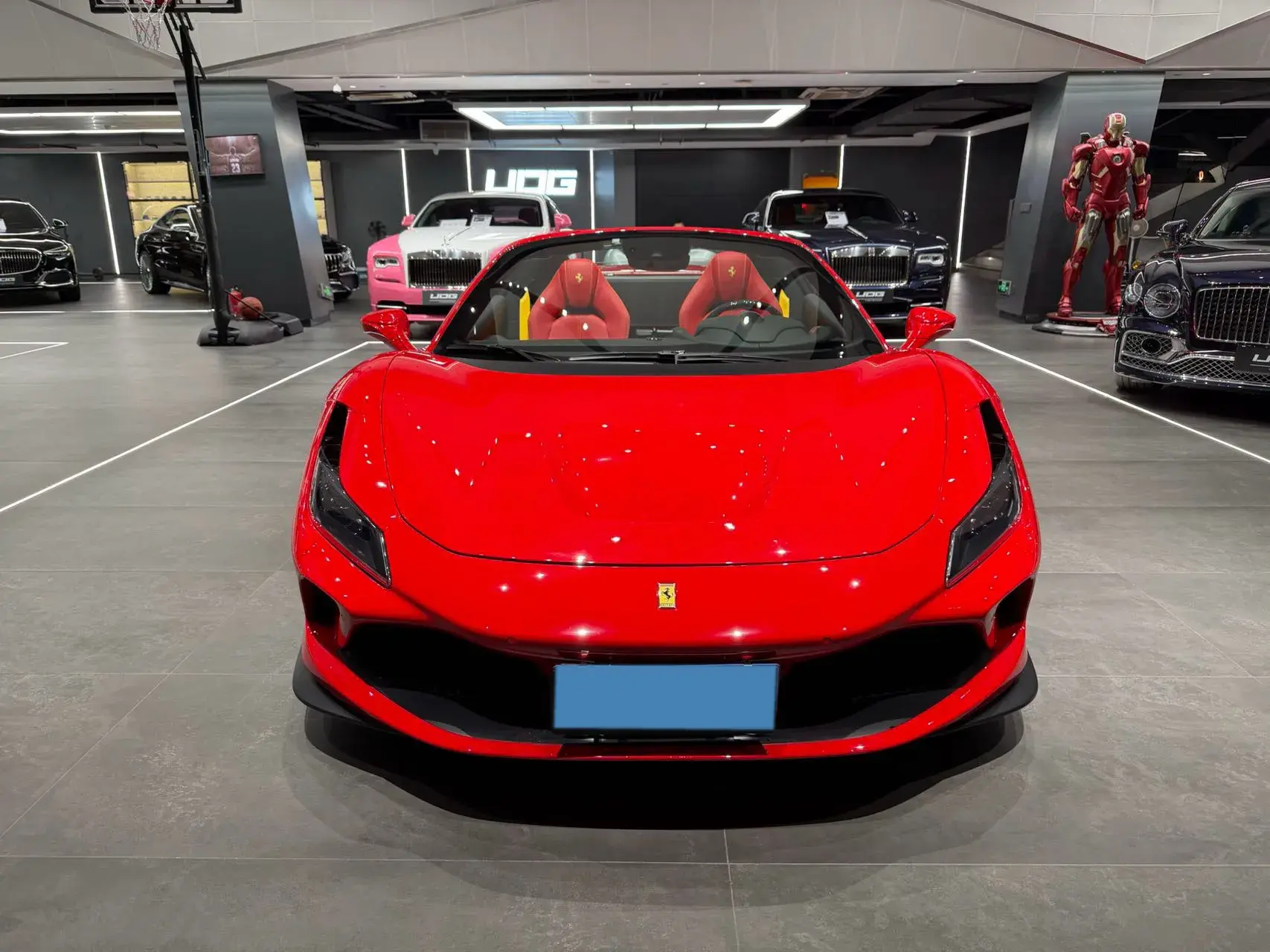 2020 FERRARI F8 thumbnail 2