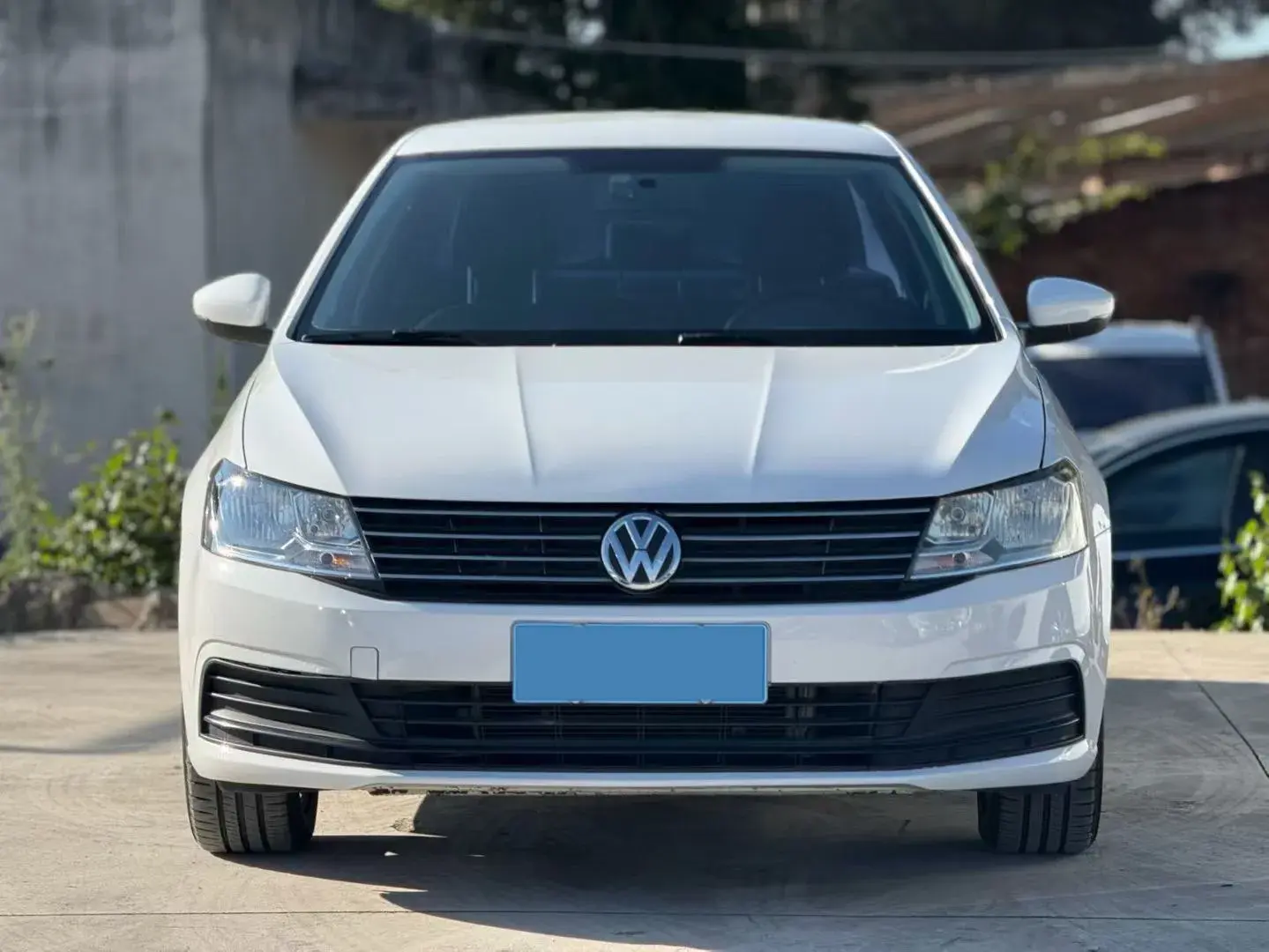 2017 VOLKSWAGEN LAVIDA thumbnail 2