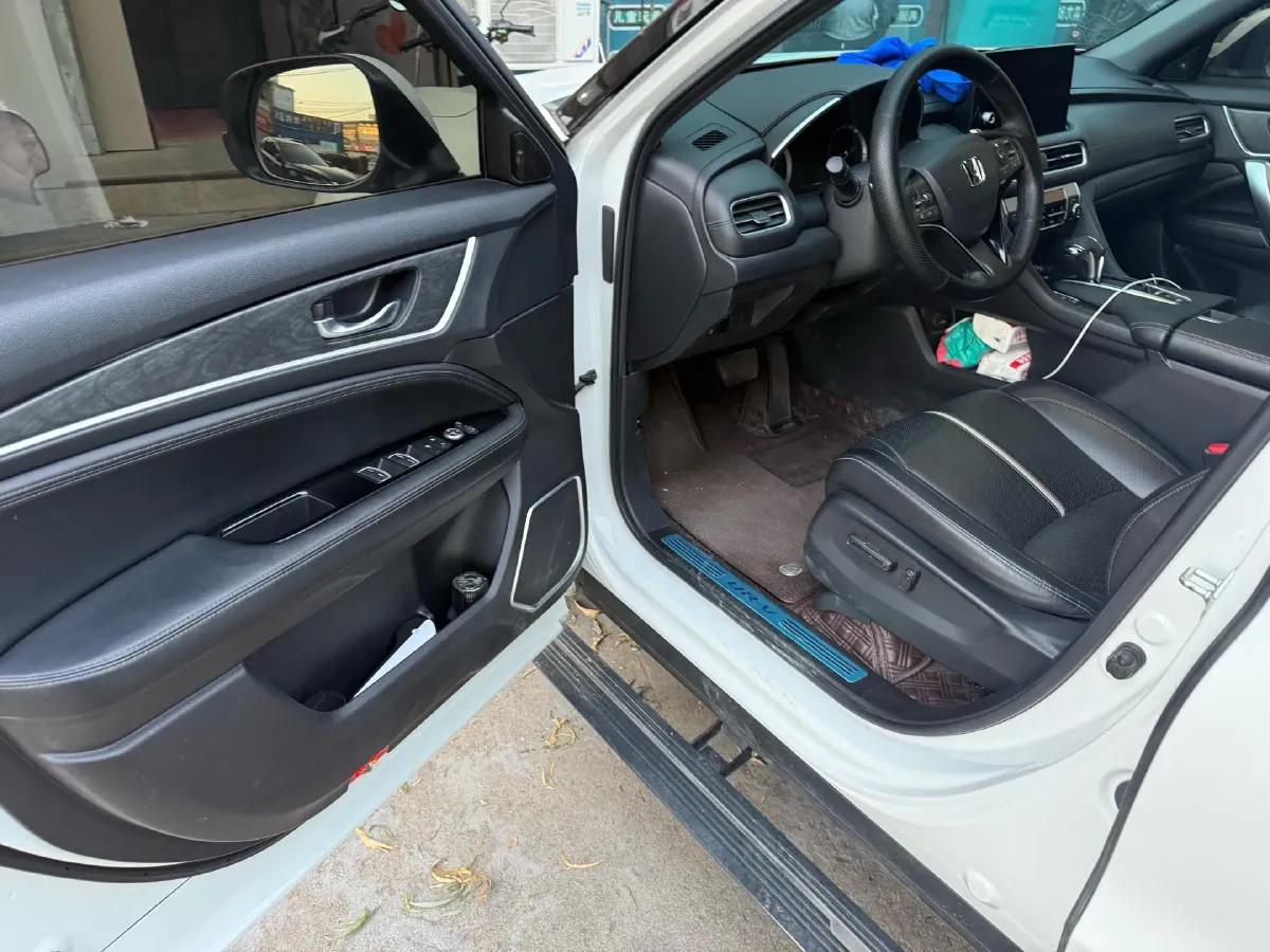 2024 Honda UR-V 1.5T 188HP L4 CVT,autocango,china used car exporter,china ev exporter,chinese used car exporter,chinese used ev exporter