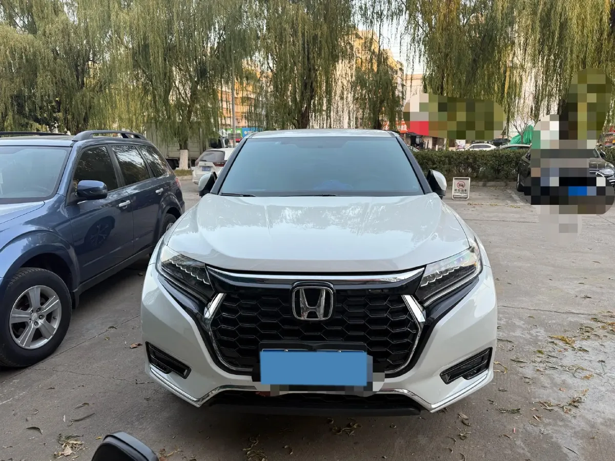 2024 Honda UR-V 1.5T 188HP L4 CVT,autocango,china used car exporter,china ev exporter,chinese used car exporter,chinese used ev exporter